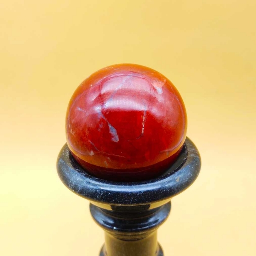 Natural Carnelien Gemstone Healing Energy Sphere Ball For Yoga And Meditation